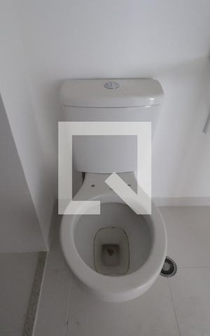 Apartamento à venda com 66m², 2 quartos e 1 vagaBanheiro Corredor