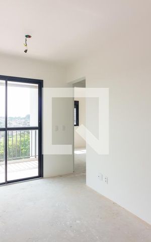 Apartamento à venda com 47m², 2 quartos e 1 vaga Apartamento à venda com 47m², 2 quartos e 1 vagaSala