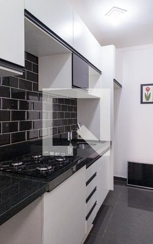Apartamento à venda com 42m², 1 quarto e sem vaga Apartamento à venda com 42m², 1 quarto e sem vagaCozinha e área de serviço
