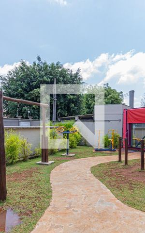 Apartamento à venda com 42m², 1 quarto e sem vagaÁrea comum - Playground