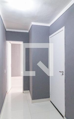 Apartamento à venda com 42m², 1 quarto e sem vaga Apartamento à venda com 42m², 1 quarto e sem vagaCorredor