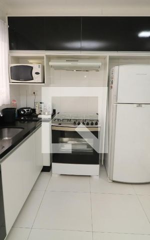 Casa à venda com 200m², 3 quartos e 2 vagasCozinha