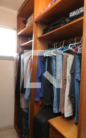 Casa à venda com 200m², 3 quartos e 2 vagasCloset 