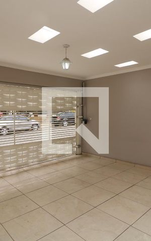 Casa à venda com 200m², 3 quartos e 2 vagasGaragem