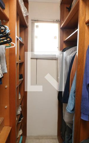 Casa à venda com 200m², 3 quartos e 2 vagasQuarto 2