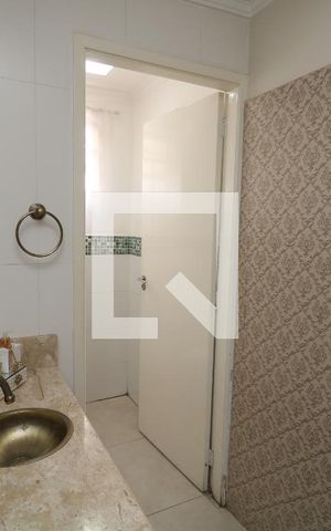 Casa à venda com 200m², 3 quartos e 2 vagasBanheiro Social 2
