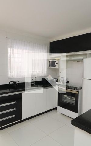 Casa à venda com 200m², 3 quartos e 2 vagasCozinha