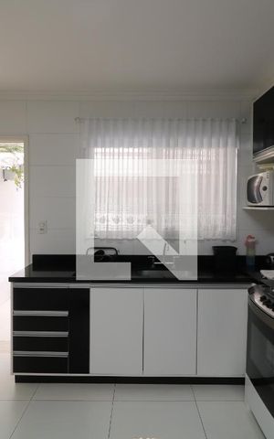 Casa à venda com 200m², 3 quartos e 2 vagasCozinha