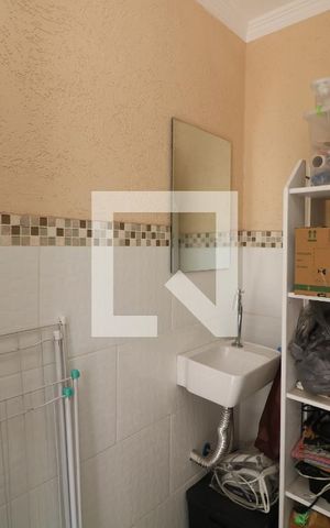 Casa à venda com 200m², 3 quartos e 2 vagasBanheiro Churrasqueira