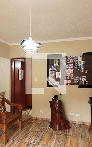 Casa à venda com 220m², 2 quartos e 3 vagasSala 2