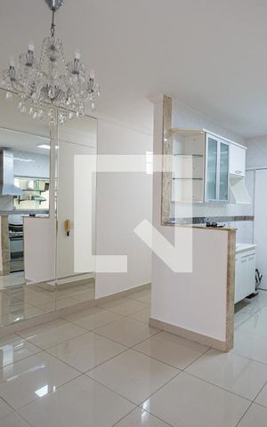 Casa para alugar com 180m², 3 quartos e 2 vagas Casa para alugar com 180m², 3 quartos e 2 vagasCozinha