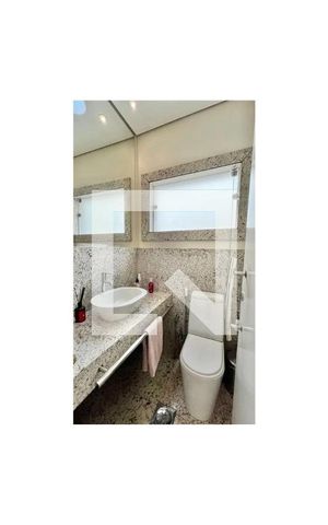Casa à venda com 360m², 3 quartos e 3 vagas Casa à venda com 360m², 3 quartos e 3 vagasLavabo