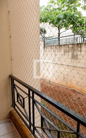 Apartamento para alugar com 65m², 2 quartos e 1 vagaSacada