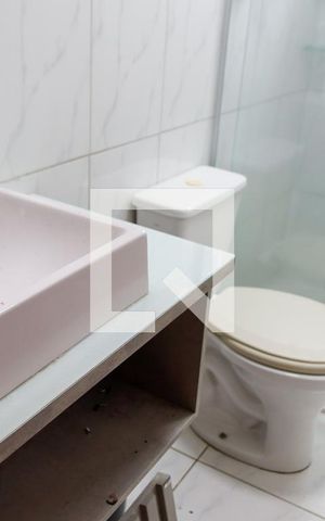 Apartamento para alugar com 65m², 2 quartos e 1 vagaBanheiro