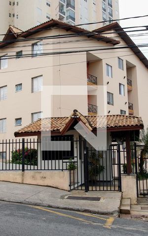 Apartamento para alugar com 65m², 2 quartos e 1 vagaFachada