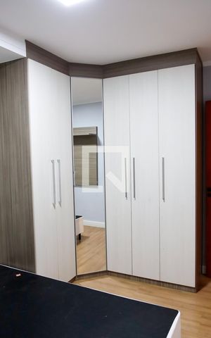 Apartamento para alugar com 65m², 2 quartos e 1 vagaQuarto 1