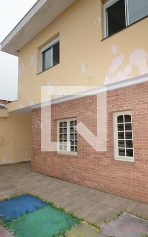 Casa para alugar com 377m², 4 quartos e 3 vagasGaragem