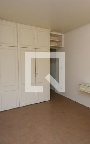 Casa para alugar com 377m², 4 quartos e 3 vagasSuíte 2