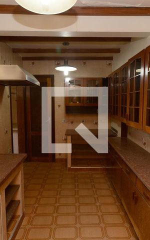 Casa para alugar com 377m², 4 quartos e 3 vagasCozinha