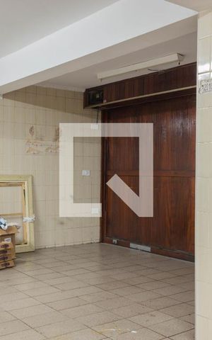 Casa à venda com 146m², 4 quartos e 2 vagas Casa à venda com 146m², 4 quartos e 2 vagasGaragem