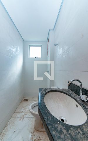Apartamento para alugar com 110m², 2 quartos e 2 vagas Apartamento para alugar com 110m², 2 quartos e 2 vagasBanheiro Social 1