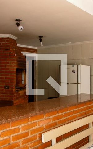 Casa à venda com 377m², 4 quartos e 4 vagas Casa à venda com 377m², 4 quartos e 4 vagasÁrea comum - Churrasqueira