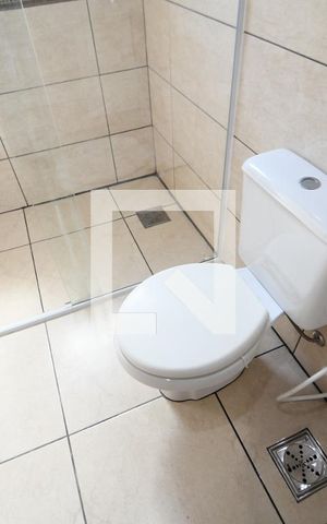 Casa para alugar com 28m², 1 quarto e sem vagaBanheiro