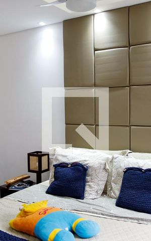 Casa à venda com 130m², 2 quartos e 3 vagas Casa à venda com 130m², 2 quartos e 3 vagasQuarto 2 - Suíte