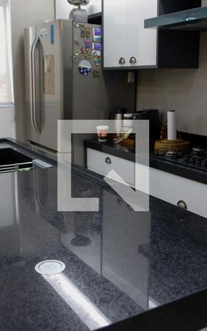 Casa à venda com 130m², 2 quartos e 3 vagas Casa à venda com 130m², 2 quartos e 3 vagasCozinha