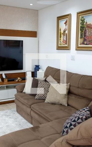 Casa à venda com 130m², 2 quartos e 3 vagas Casa à venda com 130m², 2 quartos e 3 vagassala