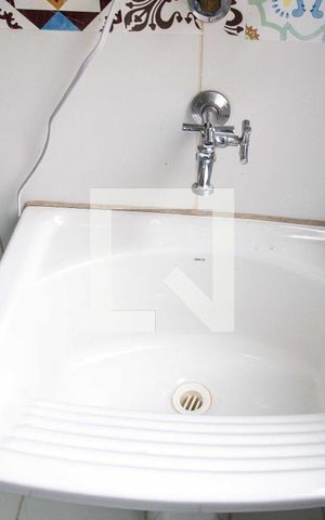 Apartamento à venda com 45m², 2 quartos e 1 vagaÁrea de Serviço