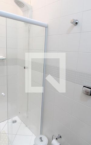 Casa de condomínio à venda com 155m², 3 quartos e 2 vagasBanheiro 3