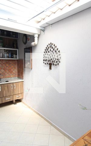 Casa de condomínio à venda com 155m², 3 quartos e 2 vagasSala - Varanda