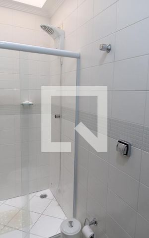 Casa de condomínio à venda com 155m², 3 quartos e 2 vagasBanheiro 3