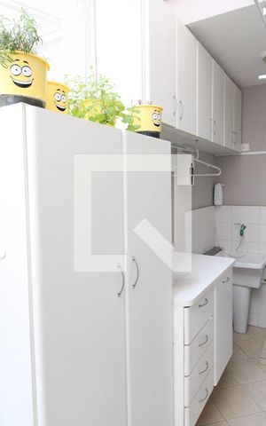 Casa de condomínio à venda com 155m², 3 quartos e 2 vagasÁrea de Serviço