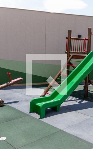 Apartamento à venda com 30m², 1 quarto e sem vaga Apartamento à venda com 30m², 1 quarto e sem vagaÁrea comum - Playground