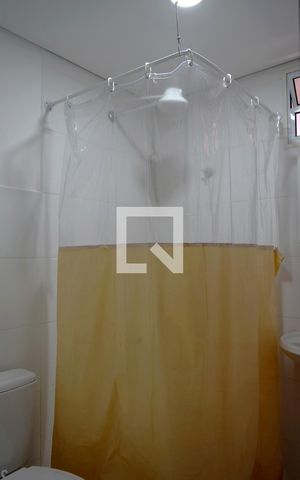 Casa à venda com 140m², 5 quartos e 1 vagaBanheiro Suíte 1