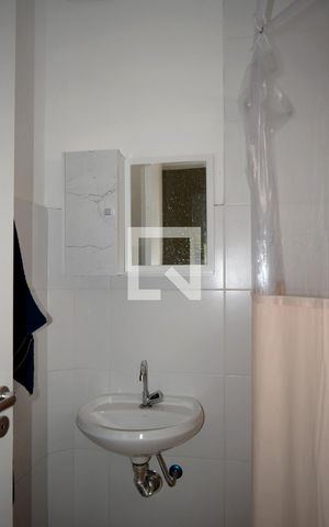 Casa à venda com 140m², 5 quartos e 1 vagaBanheiro Suíte 2