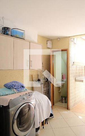 Casa à venda com 182m², 3 quartos e 5 vagasEspaço Gourmet