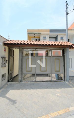 Casa à venda com 182m², 3 quartos e 5 vagasFachada