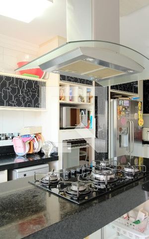 Casa à venda com 182m², 3 quartos e 5 vagasCozinha
