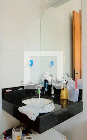 Casa à venda com 182m², 3 quartos e 5 vagasBanheiro da Suíte 3