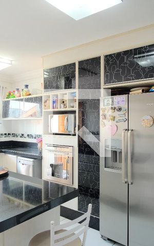 Casa à venda com 182m², 3 quartos e 5 vagasCozinha