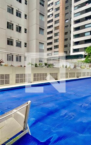 Apartamento à venda com 31m², 1 quarto e 1 vaga Apartamento à venda com 31m², 1 quarto e 1 vagaPiscina