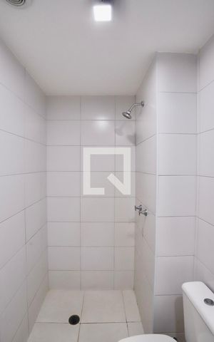 Apartamento à venda com 31m², 1 quarto e 1 vaga Apartamento à venda com 31m², 1 quarto e 1 vagaBanheiro