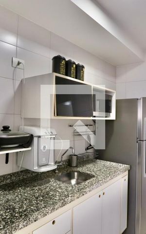 Apartamento à venda com 31m², 1 quarto e 1 vaga Apartamento à venda com 31m², 1 quarto e 1 vagaCozinha