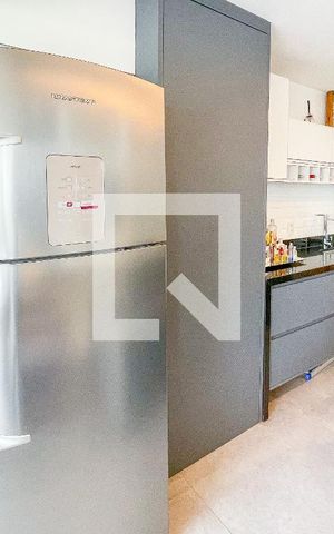 Apartamento para alugar com 74m², 2 quartos e 2 vagas Apartamento para alugar com 74m², 2 quartos e 2 vagasCozinha