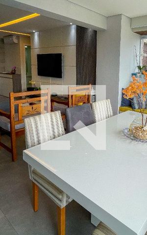 Apartamento para alugar com 74m², 2 quartos e 2 vagas Apartamento para alugar com 74m², 2 quartos e 2 vagasSala