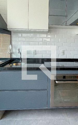 Apartamento para alugar com 74m², 2 quartos e 2 vagas Apartamento para alugar com 74m², 2 quartos e 2 vagasVaranda