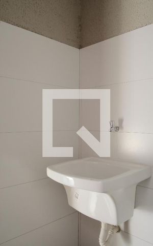 Apartamento para alugar com 43m², 2 quartos e 1 vagaÁrea de Serviço